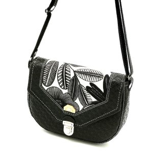 sac bandoulière vannerie noir et feuillage blanc